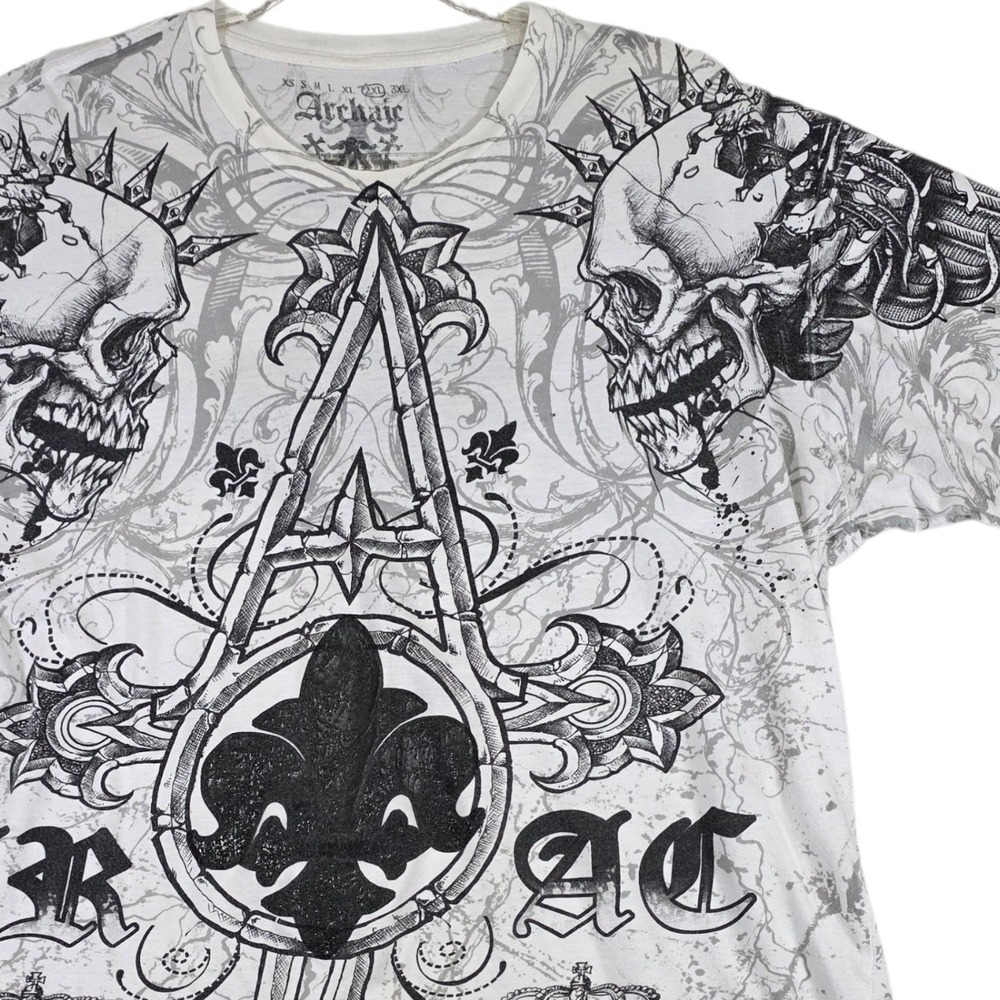 Archaic by Affliction 2XL Mens White Graphic Gothic Skull Cross Y2K AOP Tee